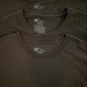 Hanes Men’s Black Short Sleeve Crew Neck T-Shirts (3)